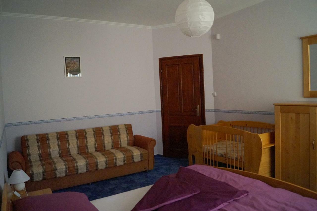 Bekesseg Szigete, Klasszik Apartman Sur Exterior foto